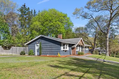 68 Birch St, Peabody, MA 01960 - Photo 4