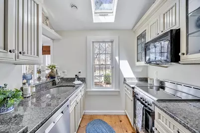 28 Flying Cloud Cir #28, Mashpee, MA 02649 - Photo 12