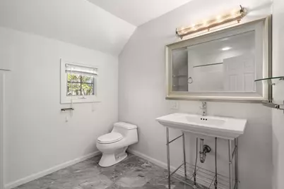 19 Dunstan St #19, Newton, MA 02465 - Photo 16