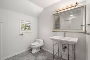 19 Dunstan St, Newton, MA 02465 - Photo 16