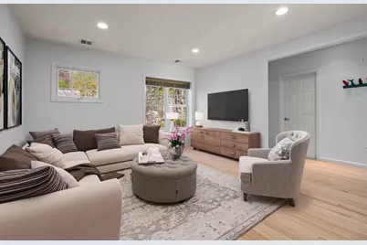19 Dunstan St #19, Newton, MA 02465 - Photo 6