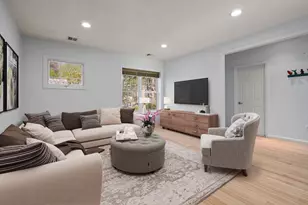 19 Dunstan St, Newton, MA 02465 - Photo 6
