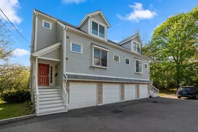 19 Dunstan St #19, Newton, MA 02465 - Photo 1