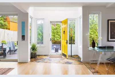 7 Stetson Street, Brookline, MA 02446 - Photo 8