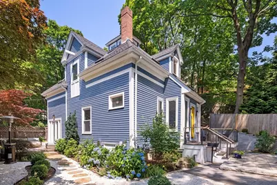 7 Stetson Street, Brookline, MA 02446 - Photo 2