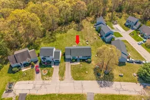 38 Country Side Rd, Bellingham, MA 02019 - Photo 22