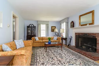 7 Woodleigh Rd, Natick, MA 01760 - Photo 8