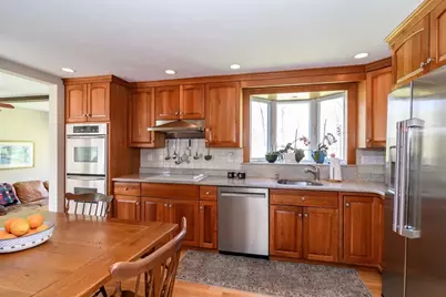 7 Woodleigh Rd, Natick, MA 01760 - Photo 10