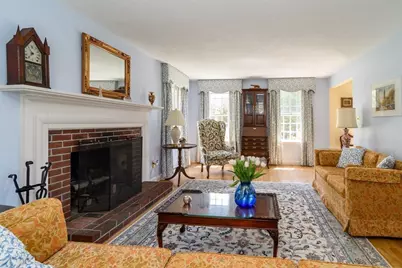 7 Woodleigh Rd, Natick, MA 01760 - Photo 10