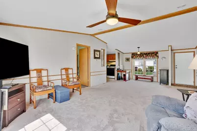 27 Somerset Rd, Chicopee, MA 01020 - Photo 28