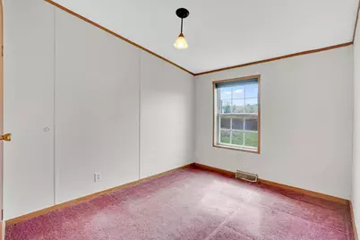 27 Somerset Rd, Chicopee, MA 01020 - Photo 12