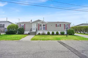 27 Somerset Rd, Chicopee, MA 01020 - Photo 2