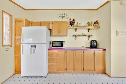 27 Somerset Rd, Chicopee, MA 01020 - Photo 24