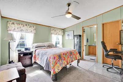 27 Somerset Rd, Chicopee, MA 01020 - Photo 30