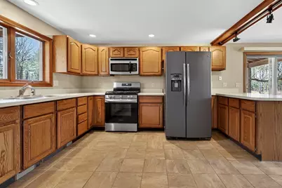 6 Pine Woods Rd, East Kingston, NH 03827 - Photo 2