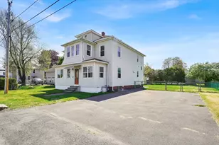 157 Sunnymeade Ave, Chicopee, MA 01020 - Photo 2
