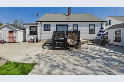 62 Maryland St, New Bedford, MA 02745 - Photo 34