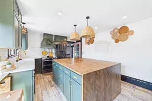 62 Maryland St, New Bedford, MA 02745 - Photo 10