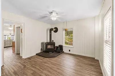 29 Woodlawn St, Lynn, MA 01904 - Photo 22