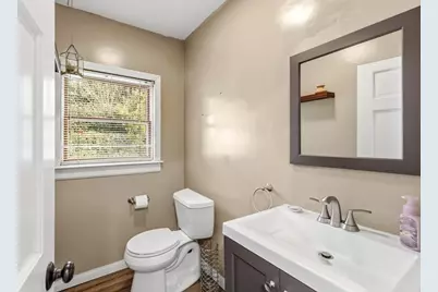 29 Woodlawn St, Lynn, MA 01904 - Photo 20