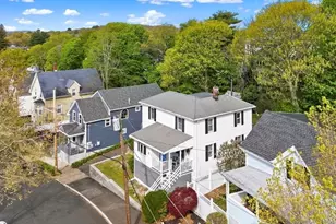 29 Woodlawn St, Lynn, MA 01904 - Photo 1