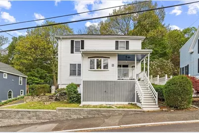 29 Woodlawn St, Lynn, MA 01904 - Photo 2