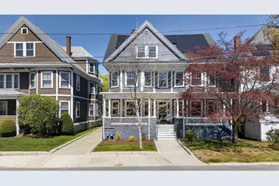 6 Hampshire St, Everett, MA 02149 - Photo 4