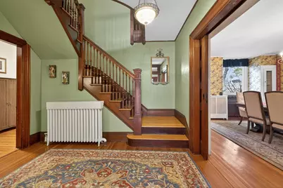 6 Hampshire St, Everett, MA 02149 - Photo 8