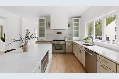 8 Partridge Road, Reading, MA 01867 - Photo 16