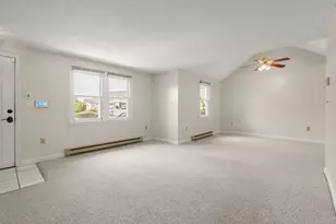 83 Victoria Heights Rd, Boston, MA 02136 - Photo 8