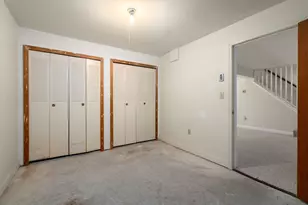 83 Victoria Heights Rd, Boston, MA 02136 - Photo 18