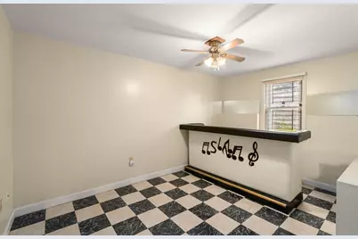 83 Victoria Heights Rd #83, Boston, MA 02136 - Photo 16