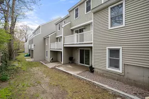 83 Victoria Heights Rd, Boston, MA 02136 - Photo 22