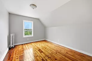 9 Owens Pl, Holyoke, MA 01040 - Photo 16
