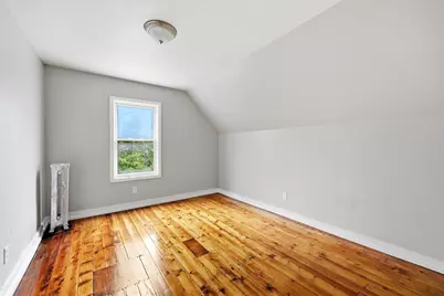 9 Owens Pl, Holyoke, MA 01040 - Photo 16