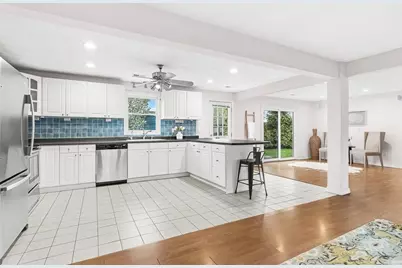 3 Theresa Road, Stoneham, MA 02180 - Photo 8