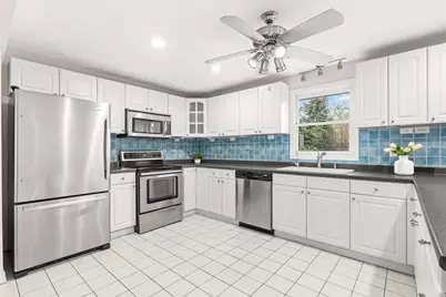 3 Theresa Road, Stoneham, MA 02180 - Photo 6