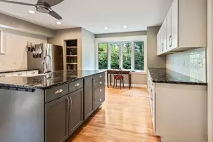 8 Montvale, Worcester, MA 01609 - Photo 8