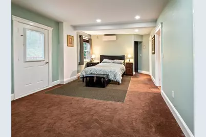 8 Montvale, Worcester, MA 01609 - Photo 16