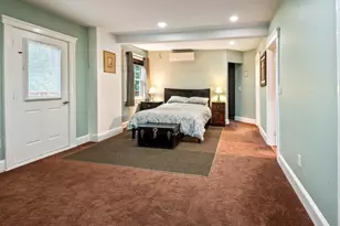 8 Montvale, Worcester, MA 01609 - Photo 16