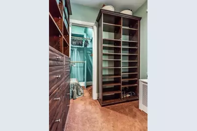 8 Montvale, Worcester, MA 01609 - Photo 18
