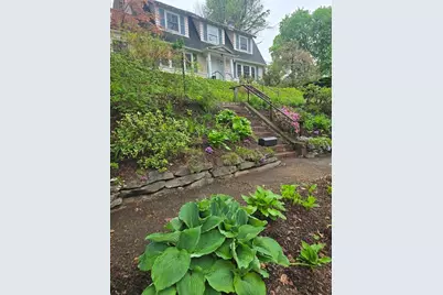 8 Montvale, Worcester, MA 01609 - Photo 30