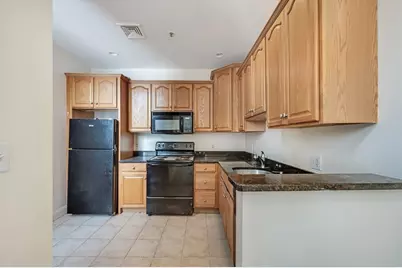 7 Central Square #306, Lynn, MA 01901 - Photo 8