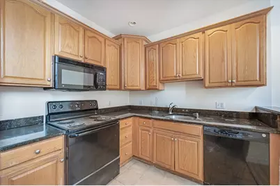 7 Central Square #306, Lynn, MA 01901 - Photo 10