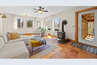999 Sheldon Road, Barre, MA 01005 - Photo 6