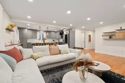 97 Batchelder Rd, Reading, MA 01867 - Photo 6