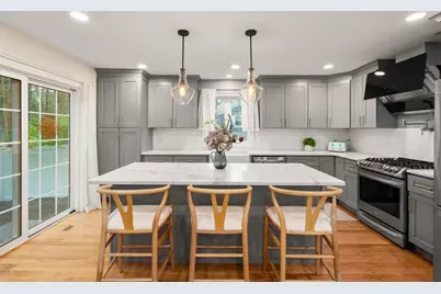 97 Batchelder Rd, Reading, MA 01867 - Photo 12