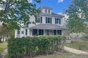 31 Parker St, Billerica, MA 01821 - Photo 1