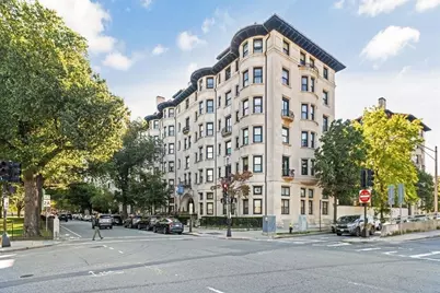 416 Commonwealth #411, Boston, MA 02116 - Photo 8
