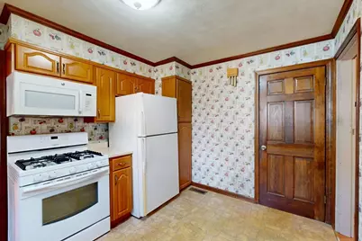 315 Hillside Ave, Holyoke, MA 01040 - Photo 32